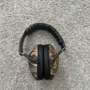 Kids Walker’s Camouflage Noise-Cancelling Headphones Hearing Protection Muffs